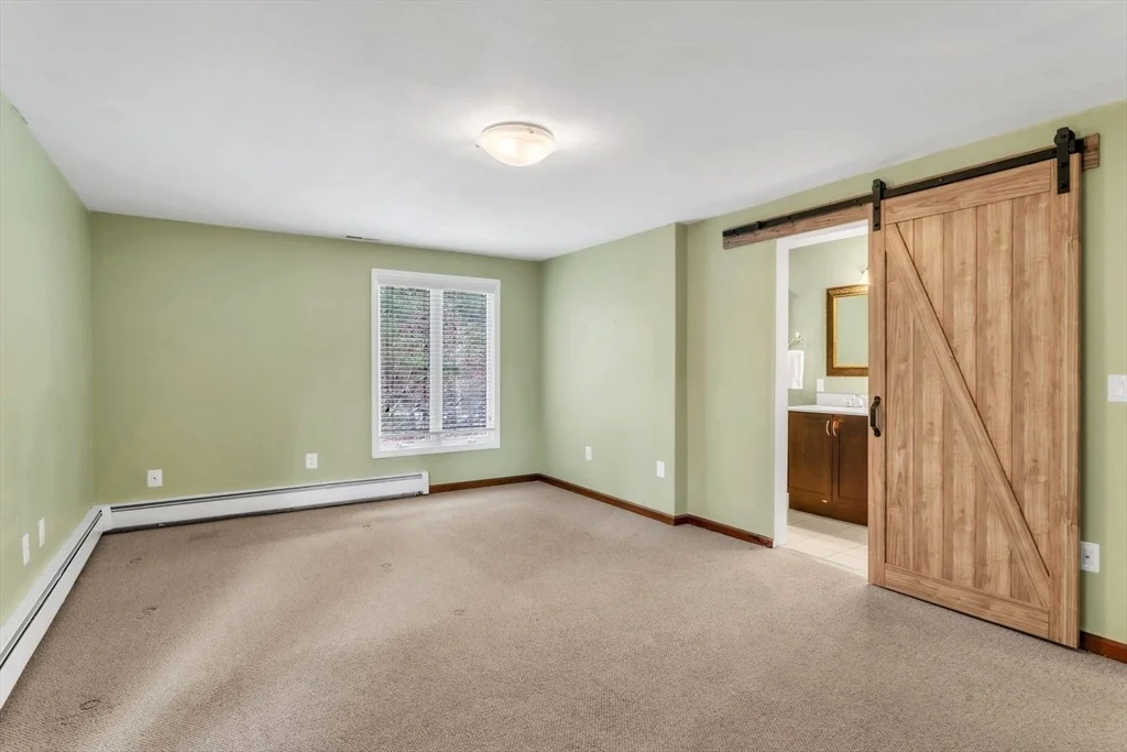 Photo of 11 Bonair Dr