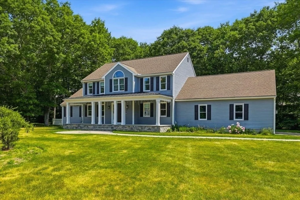 Photo of 26 Mayflower Dr