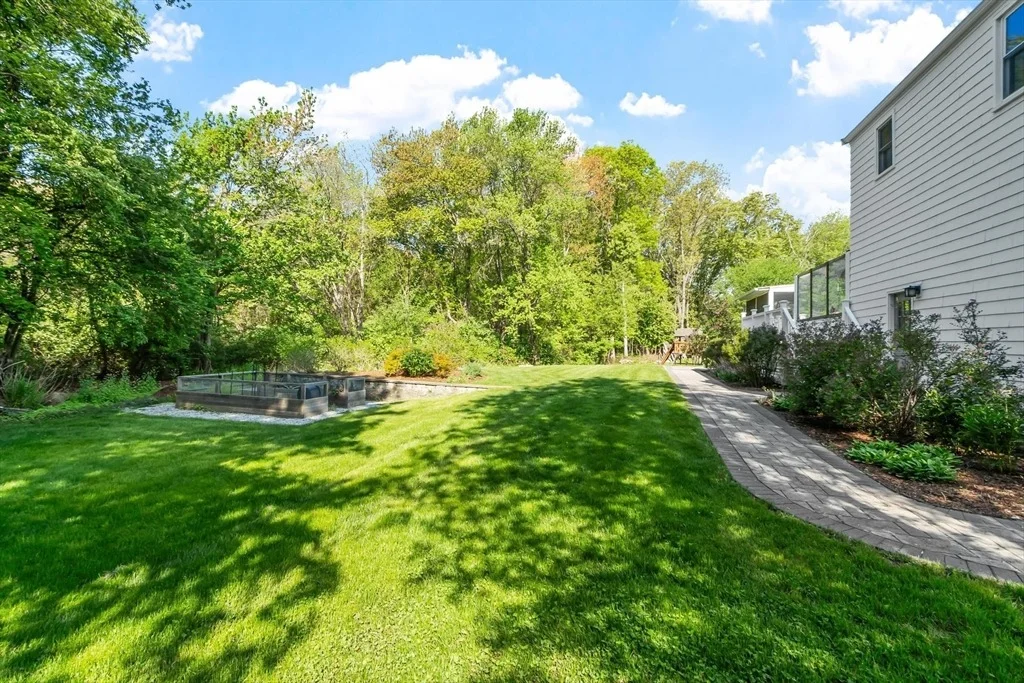 Photo of 65 Mallard Dr