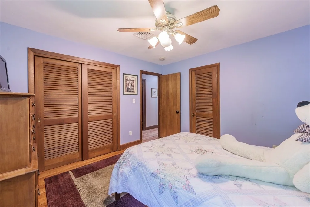 Photo of 128 Skyline Dr
