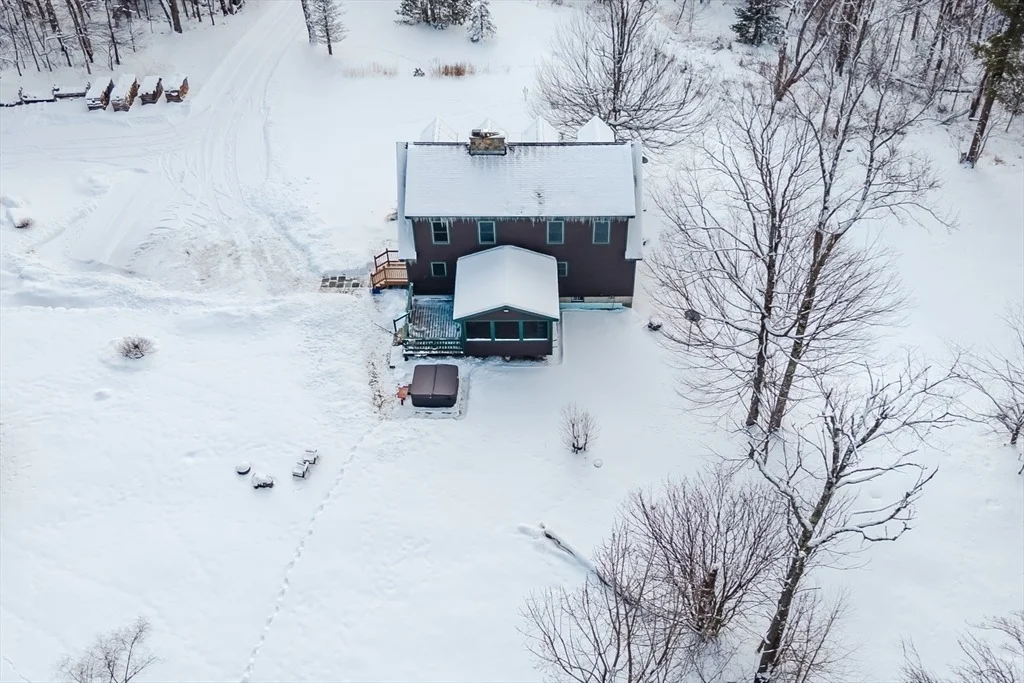 Photo of 593 Woodmere Rd
