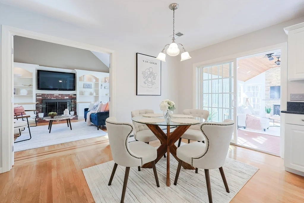 Photo of 8 Empire Dr
