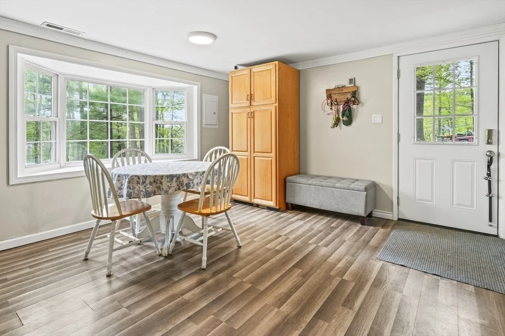 Photo of 91 Deer Bay Rd