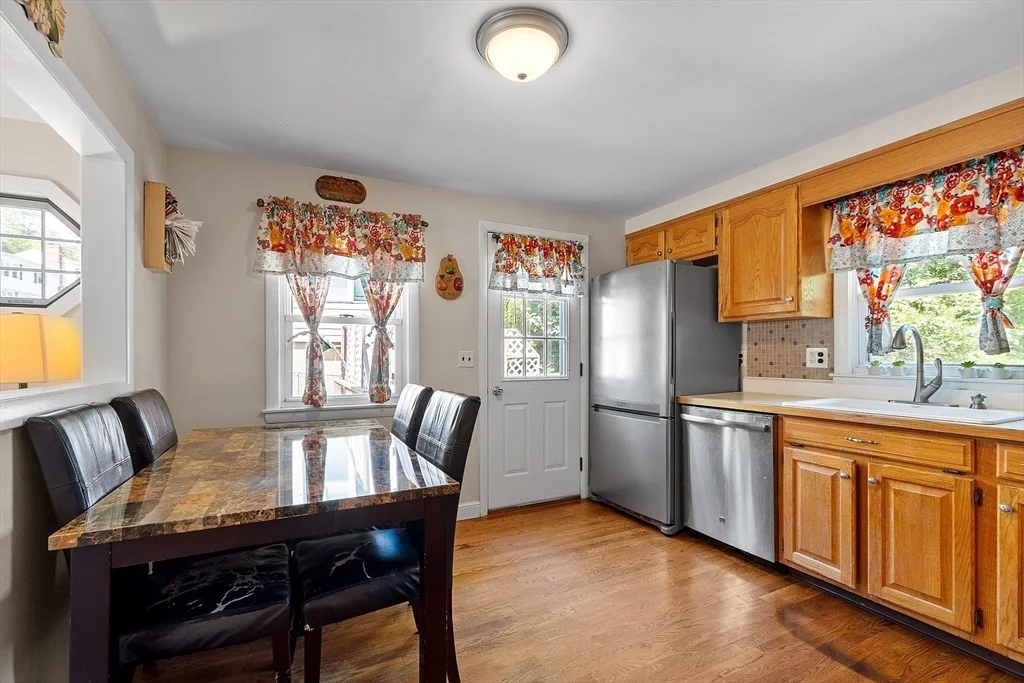 Photo of 31 Spring View Dr