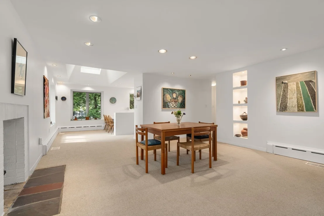 Photo of 287 Glen Rd