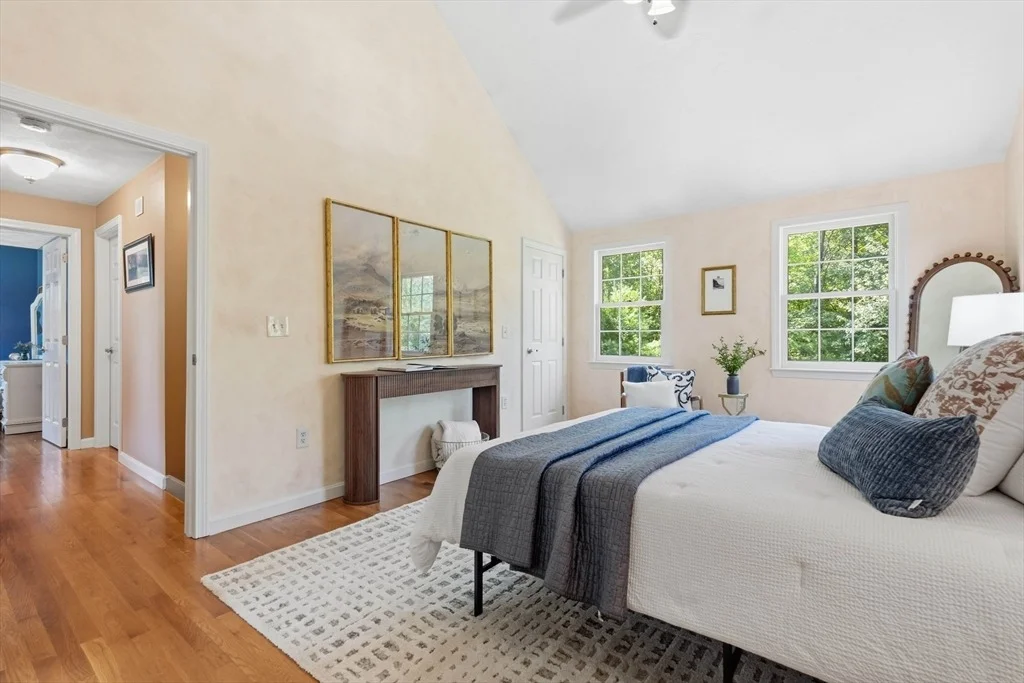 Photo of 267 Beacon