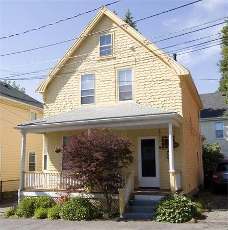 Photo of 9 Raymond Pl