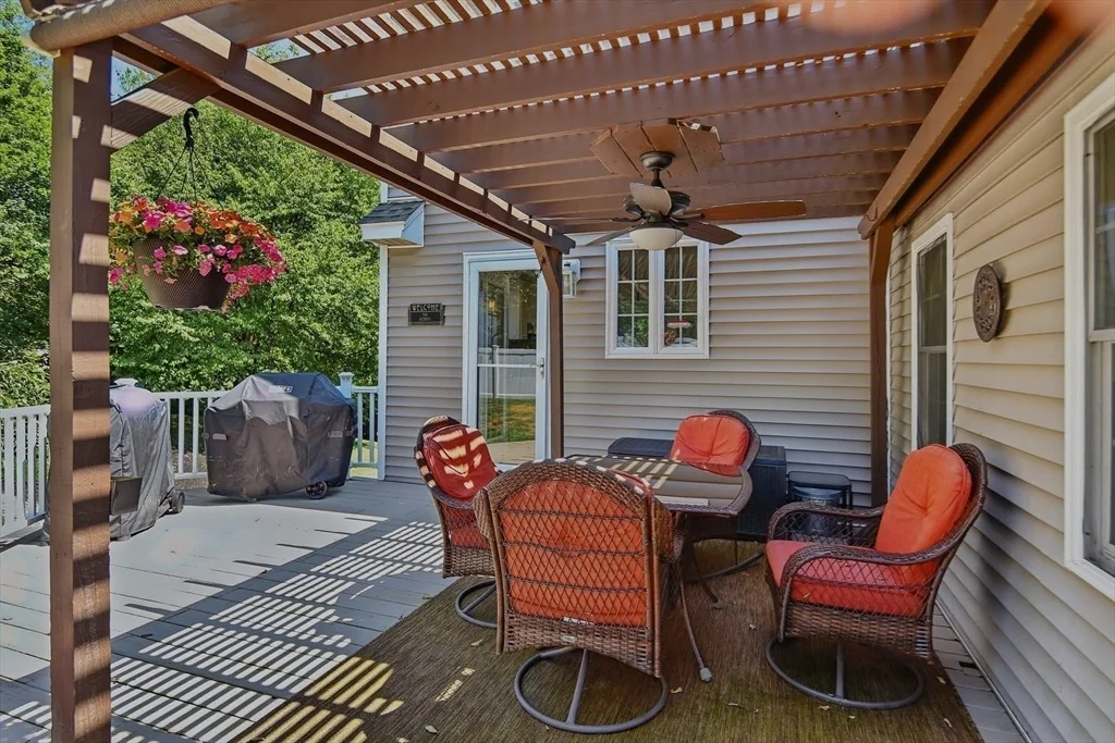 Photo of 444 Dennison Dr