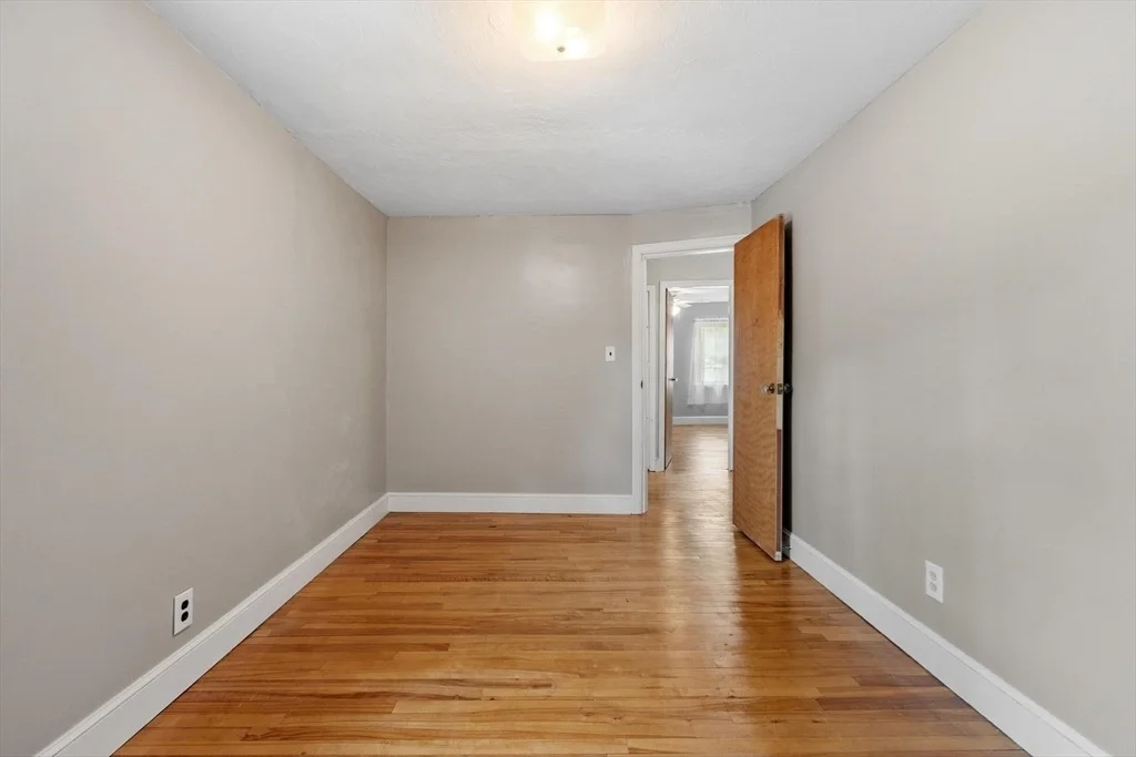 Photo of 12 Becky Ave