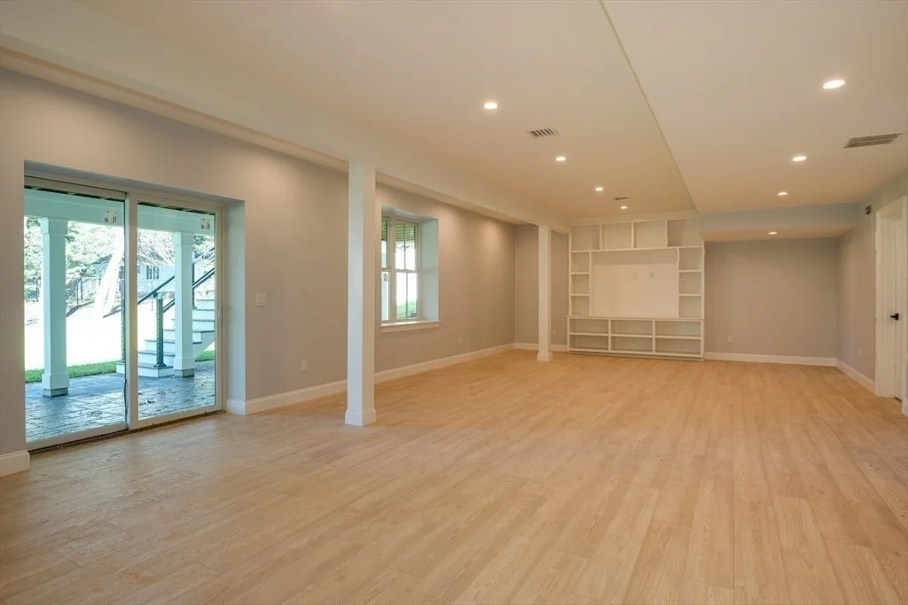 Photo of 788 Main St