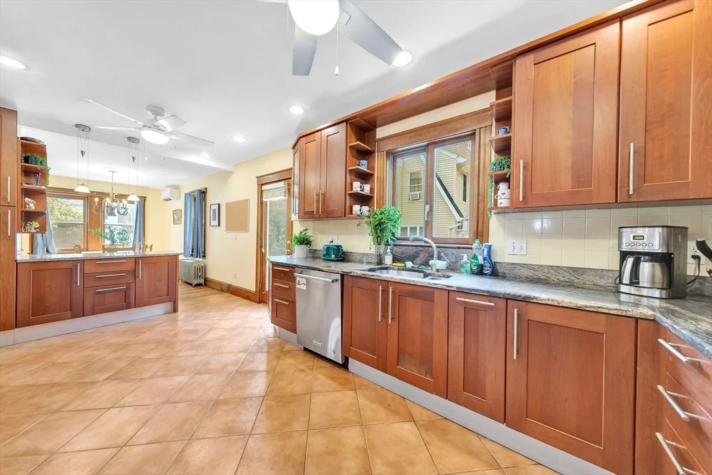 Photo of 321 Park Avenue