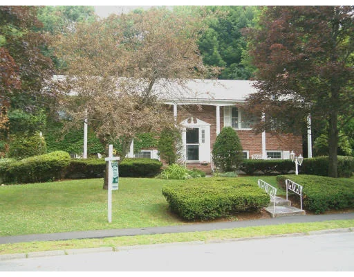 Photo of 15 Lone Pine Lane