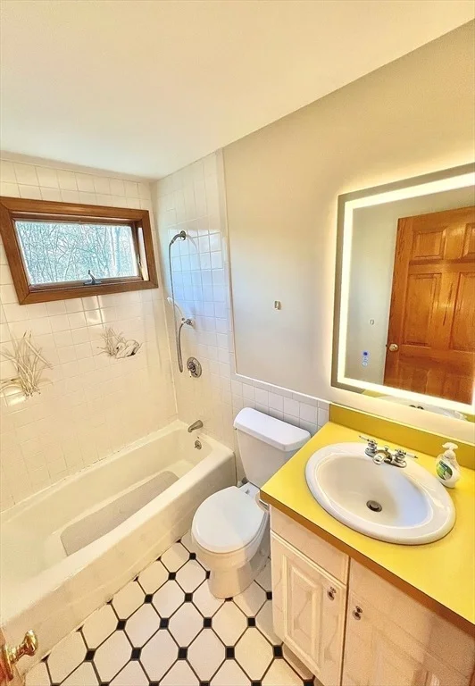 Photo of 24 Cole Terrace