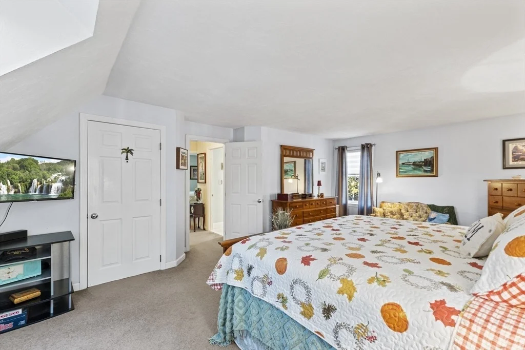 Photo of 100 Orchard Drive
