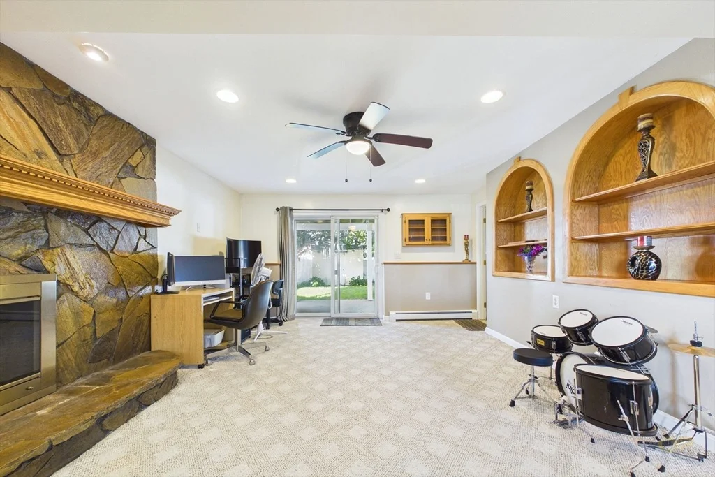 Photo of 6 Lighthouse Ln
