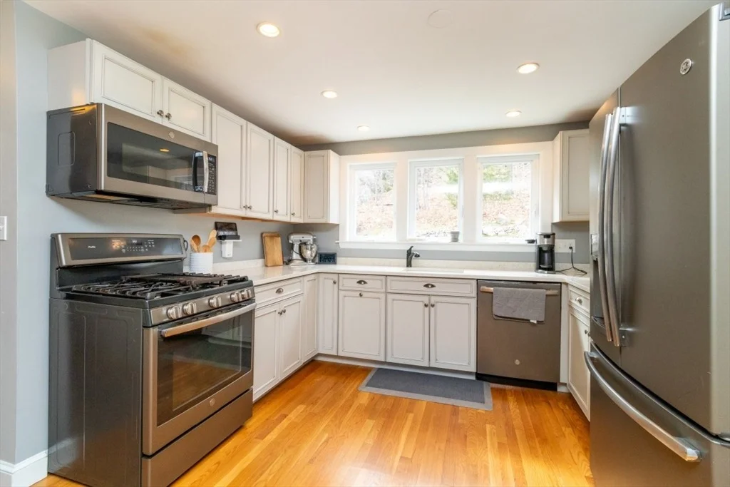 Photo of 49 Brookside Rd