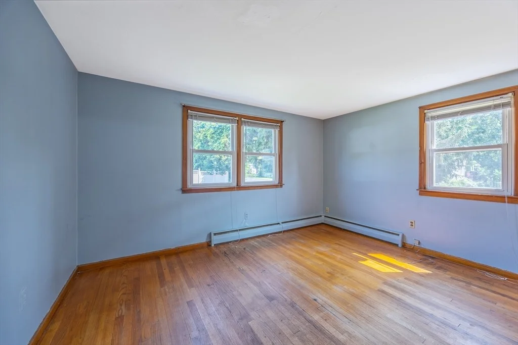 Photo of 121 Donlyn Drive