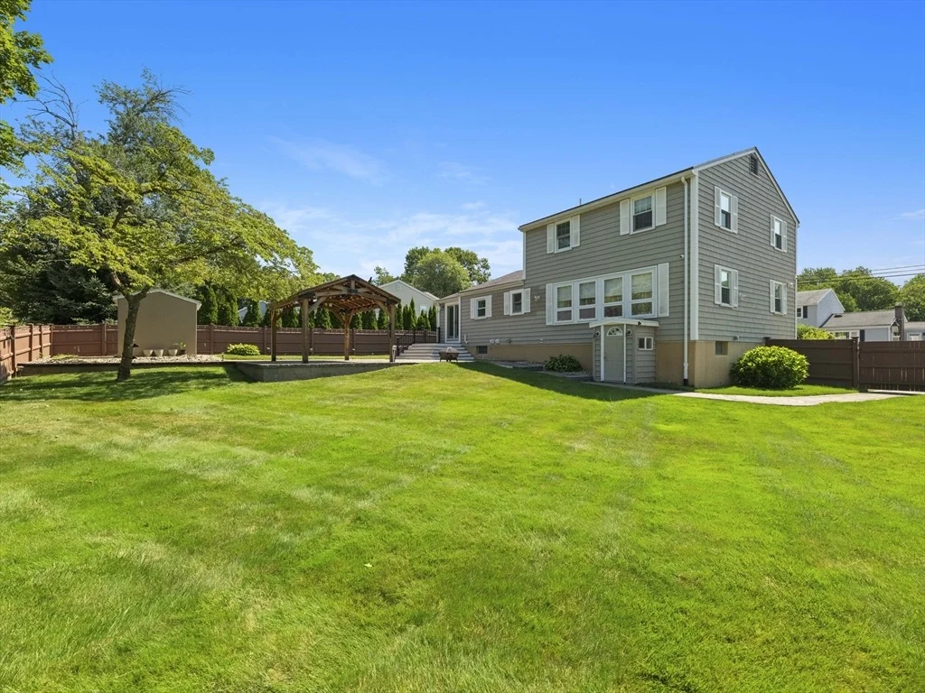 Photo of 7 Fabens St