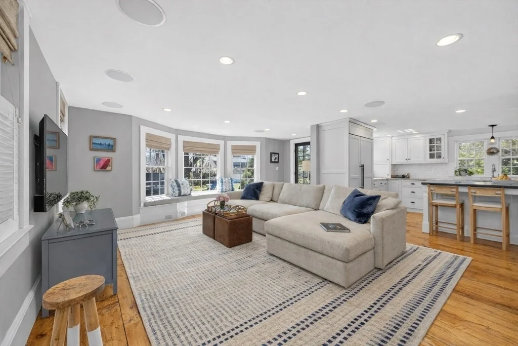 Photo of 29 Pleasant St