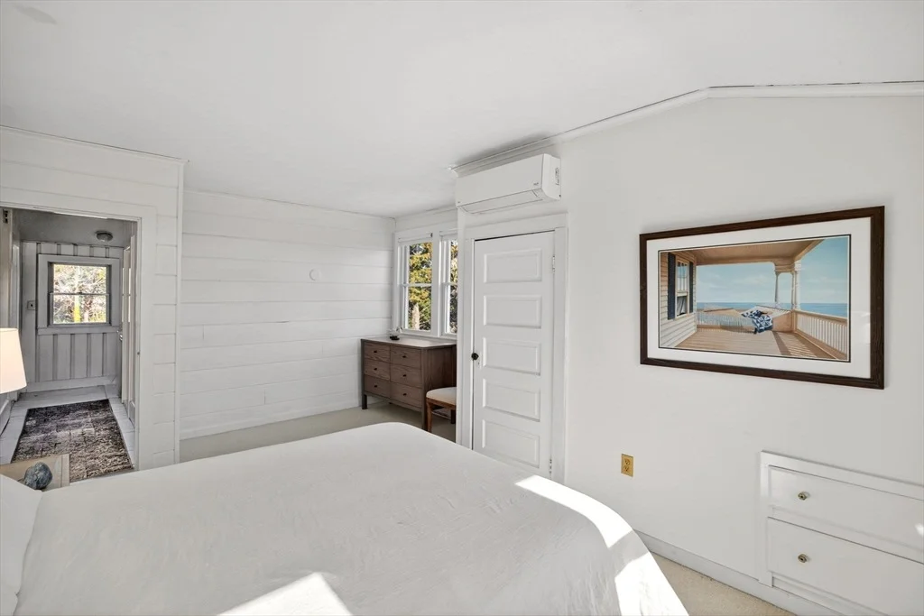 Photo of 250 Mary Chase Rd