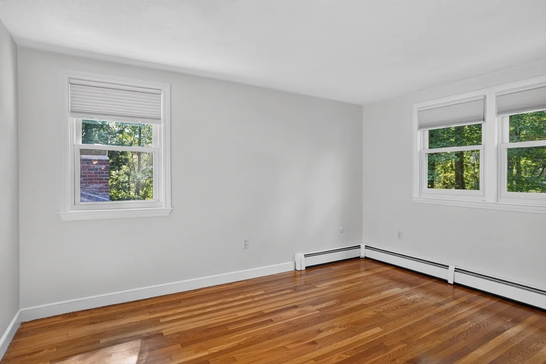 Photo of 22 Coolidge Cir