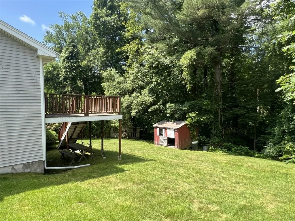 Photo of 31 Dix Rd Ext
