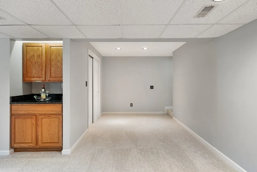 Photo of 2 Greenbrier Drive