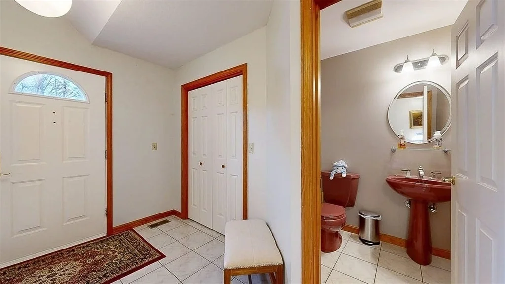 Photo of 51 Sheffield Dr