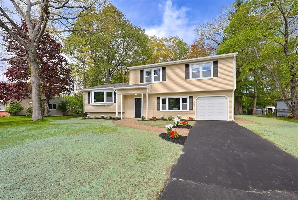 Photo of 37 Temi Rd