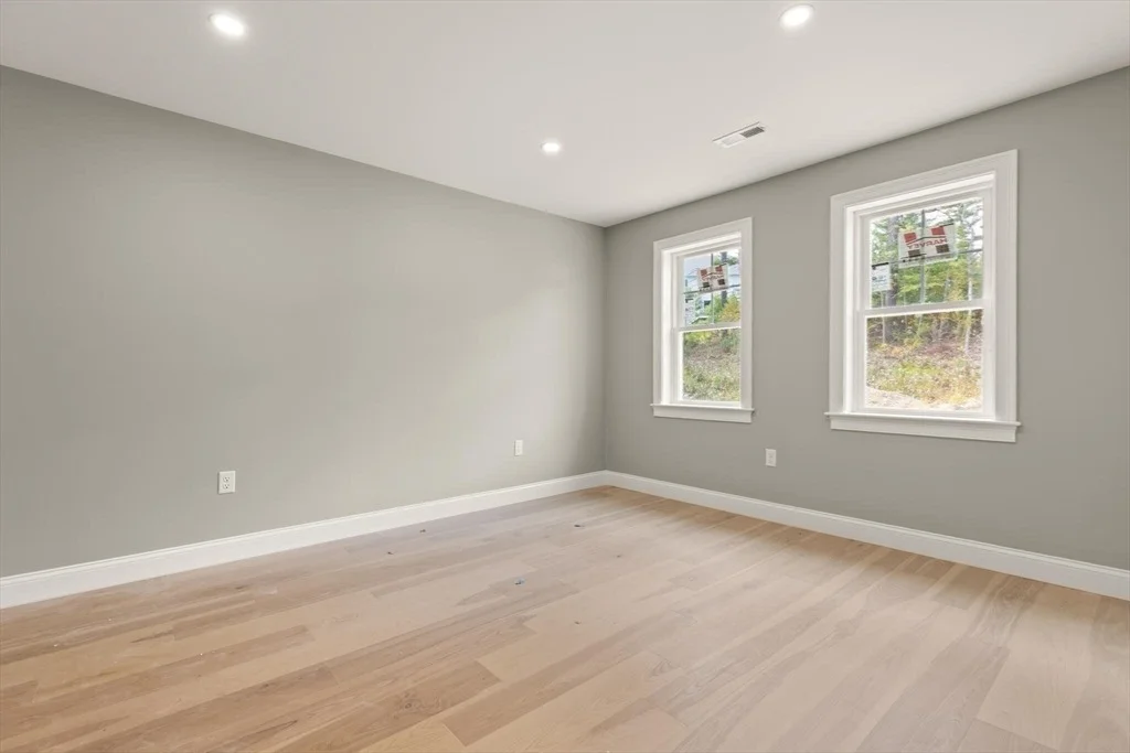 Photo of 11 Goodwin Dr