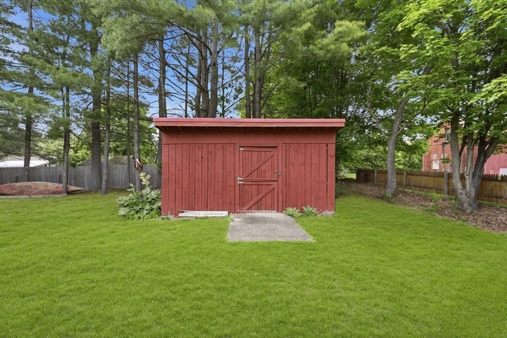 Photo of 201 Batchelor St