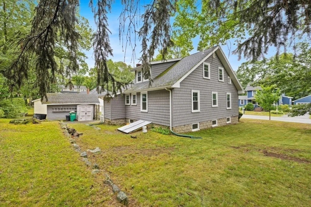 Photo of 71 Winthrop Ave