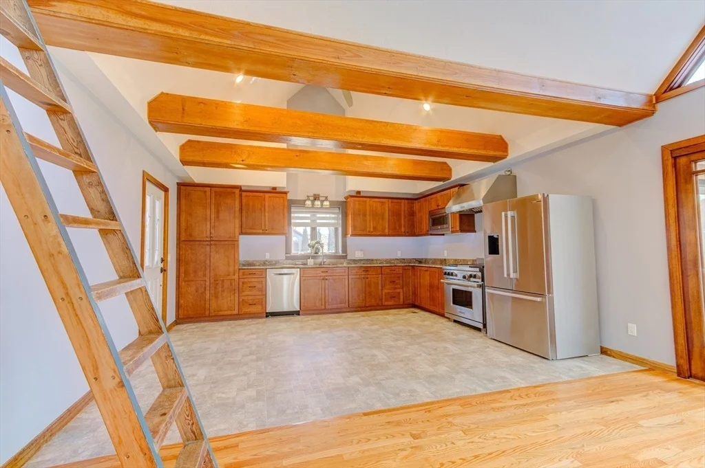 Photo of 171 Sunset Dr