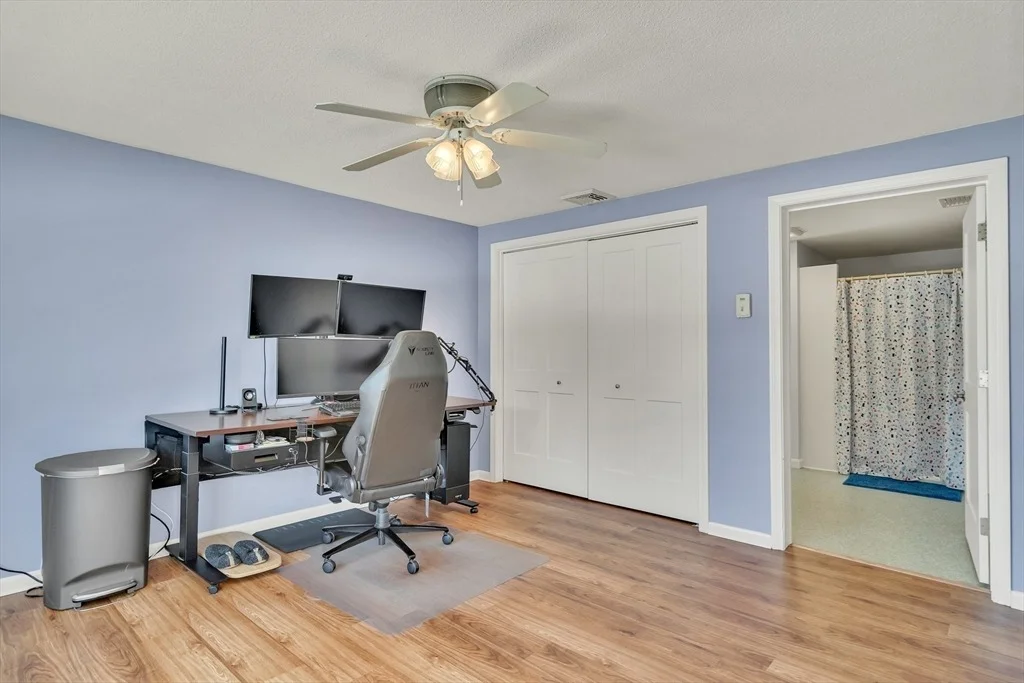 Photo of 10 Gately Dr