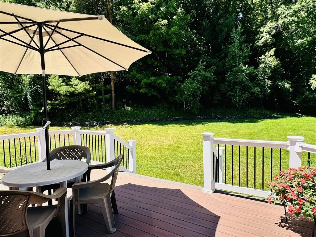Photo of 170 Treetop Ave