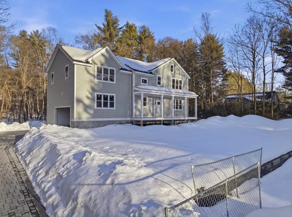 Photo of 58 Massasoit Ave