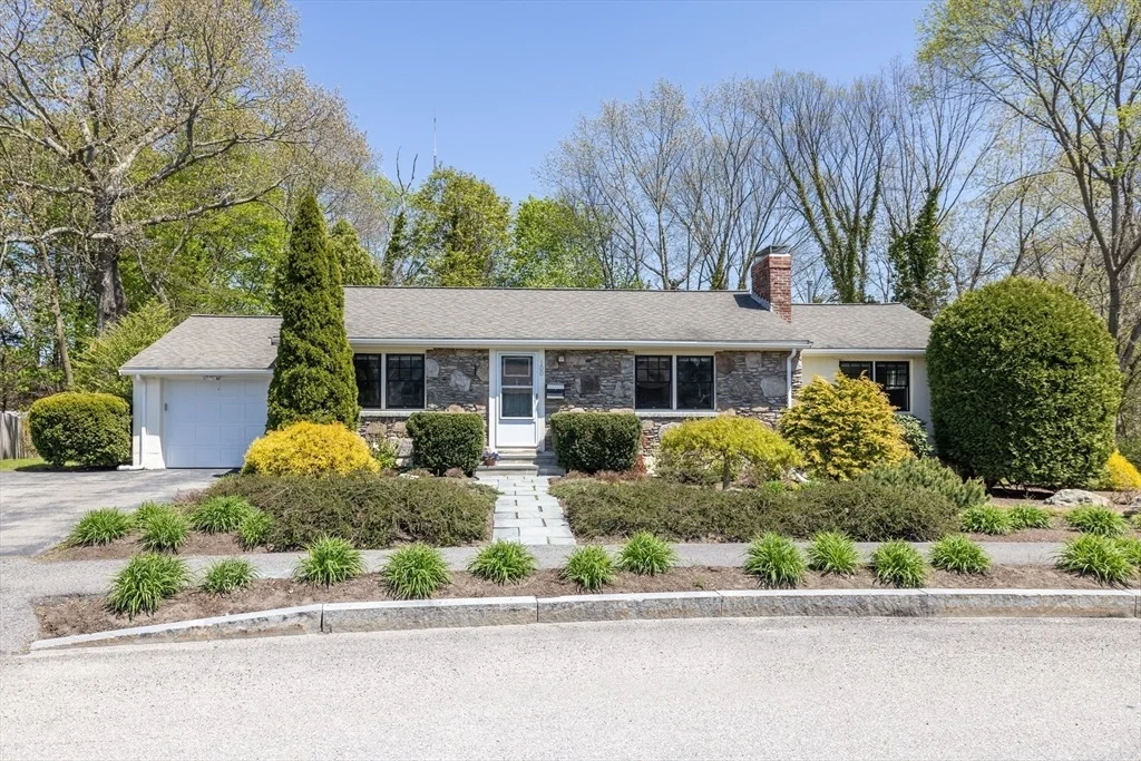 Photo of 100 Elder Road