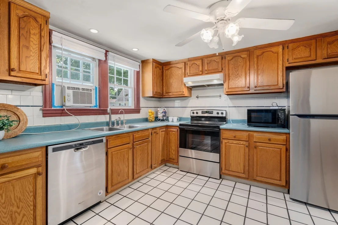 Photo of 515 Lake Avenue