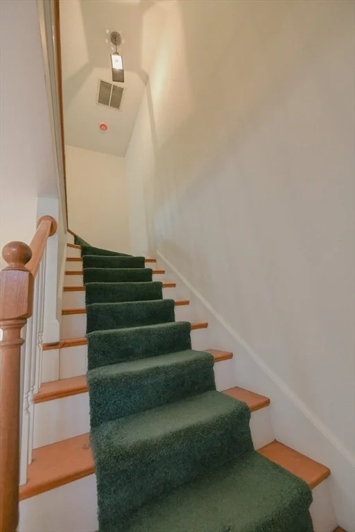 Photo of 10 Briggs Lane