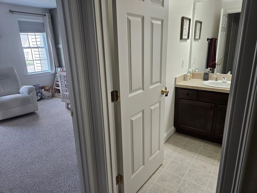 Photo of Unit B at 45 Longview Circle