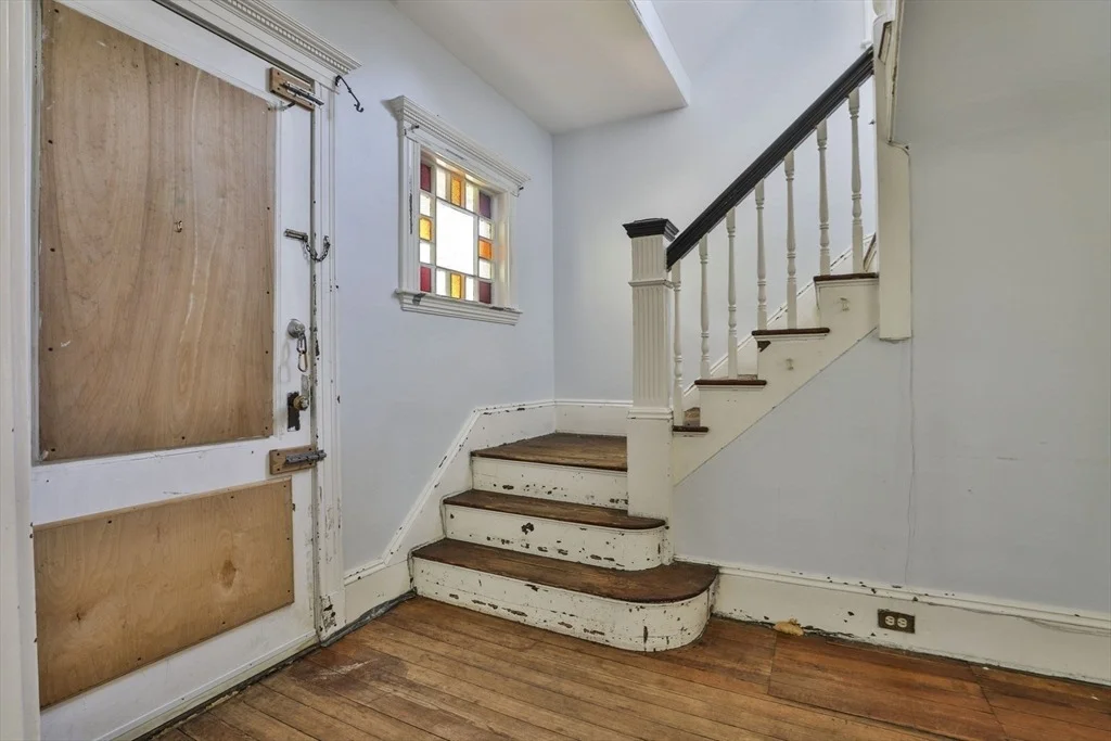 Photo of 82 Dyer Ave