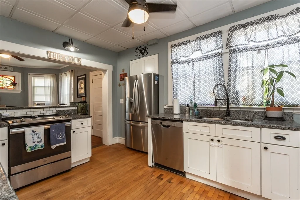 Photo of 245 Madison St