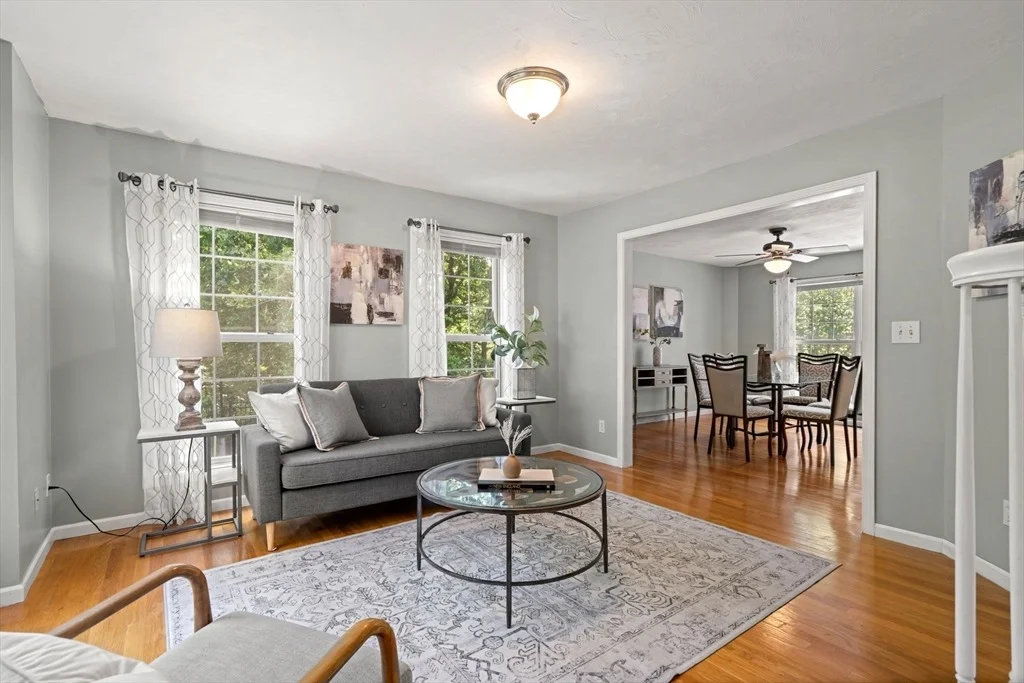 Photo of 10 Gianna Dr