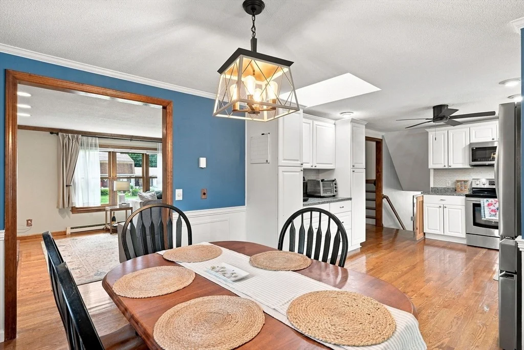 Photo of 367 Steiger Dr