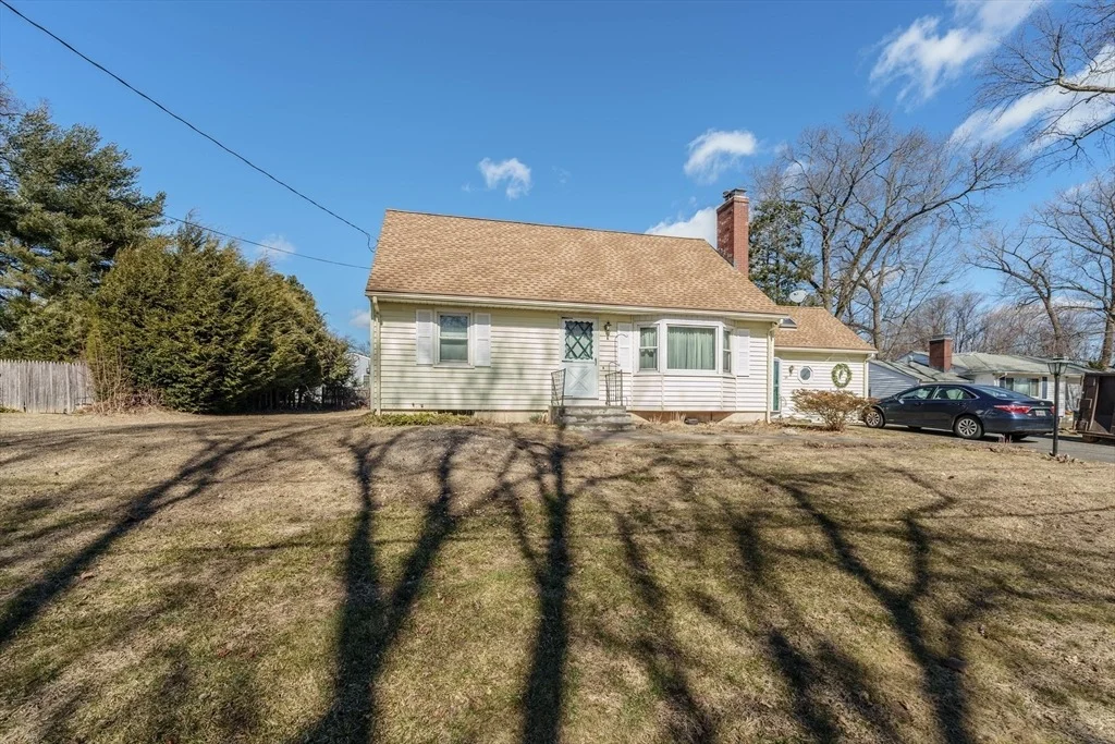 Photo of 35 Trinity Ter
