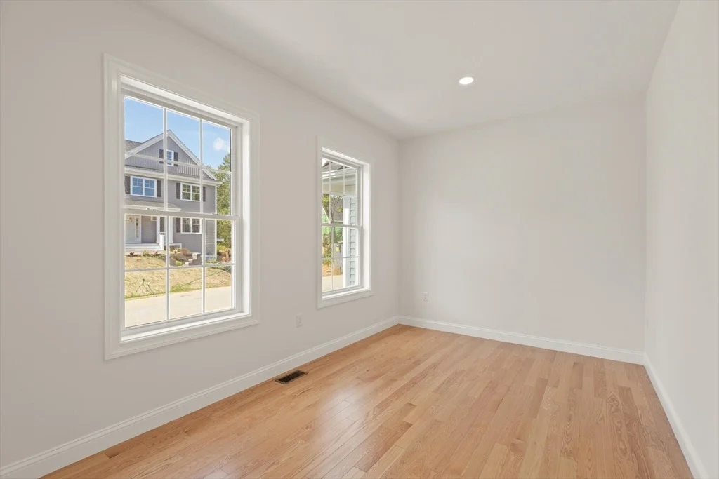 Photo of 66 3 Parish Rd