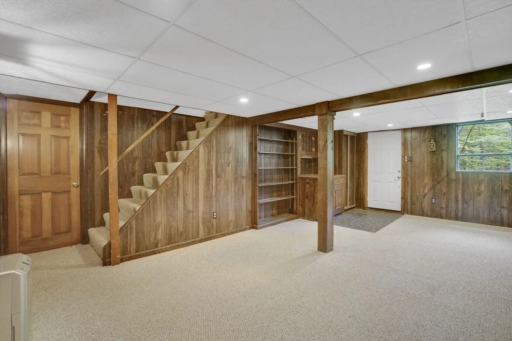Photo of 6 Garden Ln