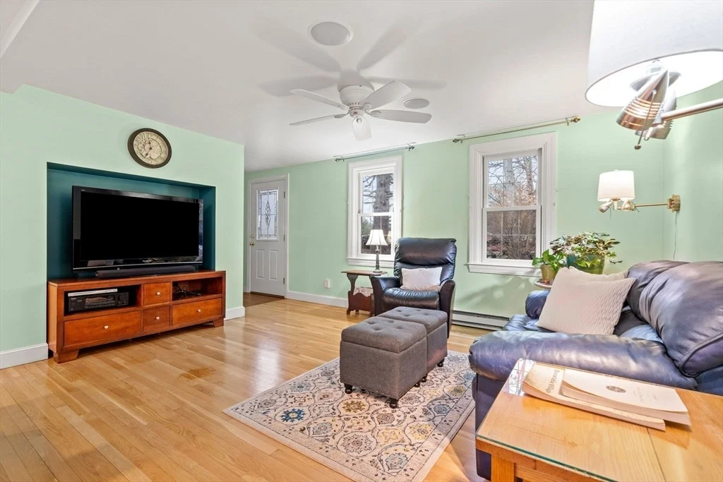 Photo of 76 Hardy St