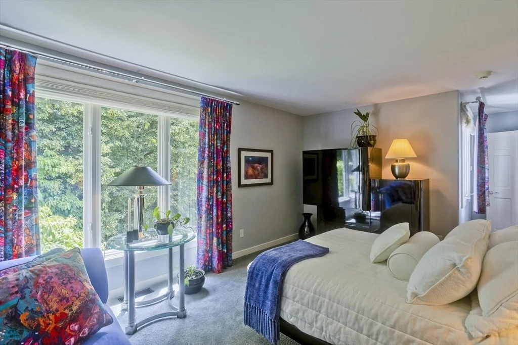 Photo of 183 Loomis Rdg