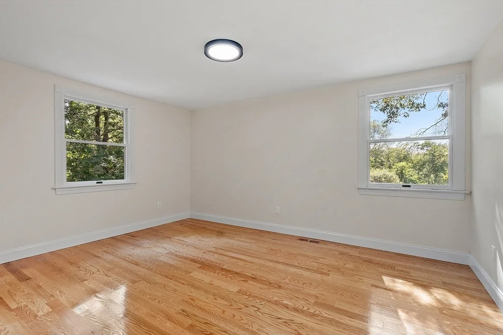 Photo of 332 North Rd